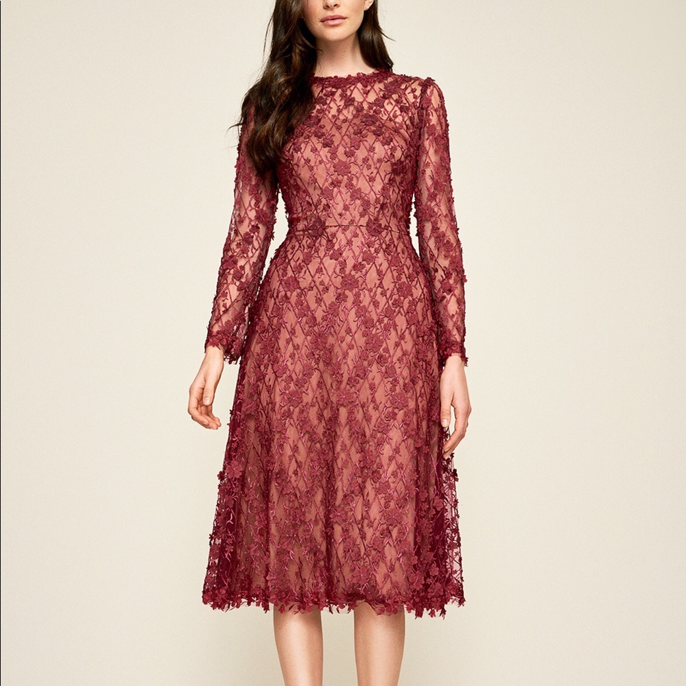 Tadashi Shoji Embroidery Tea-Length Red Dess